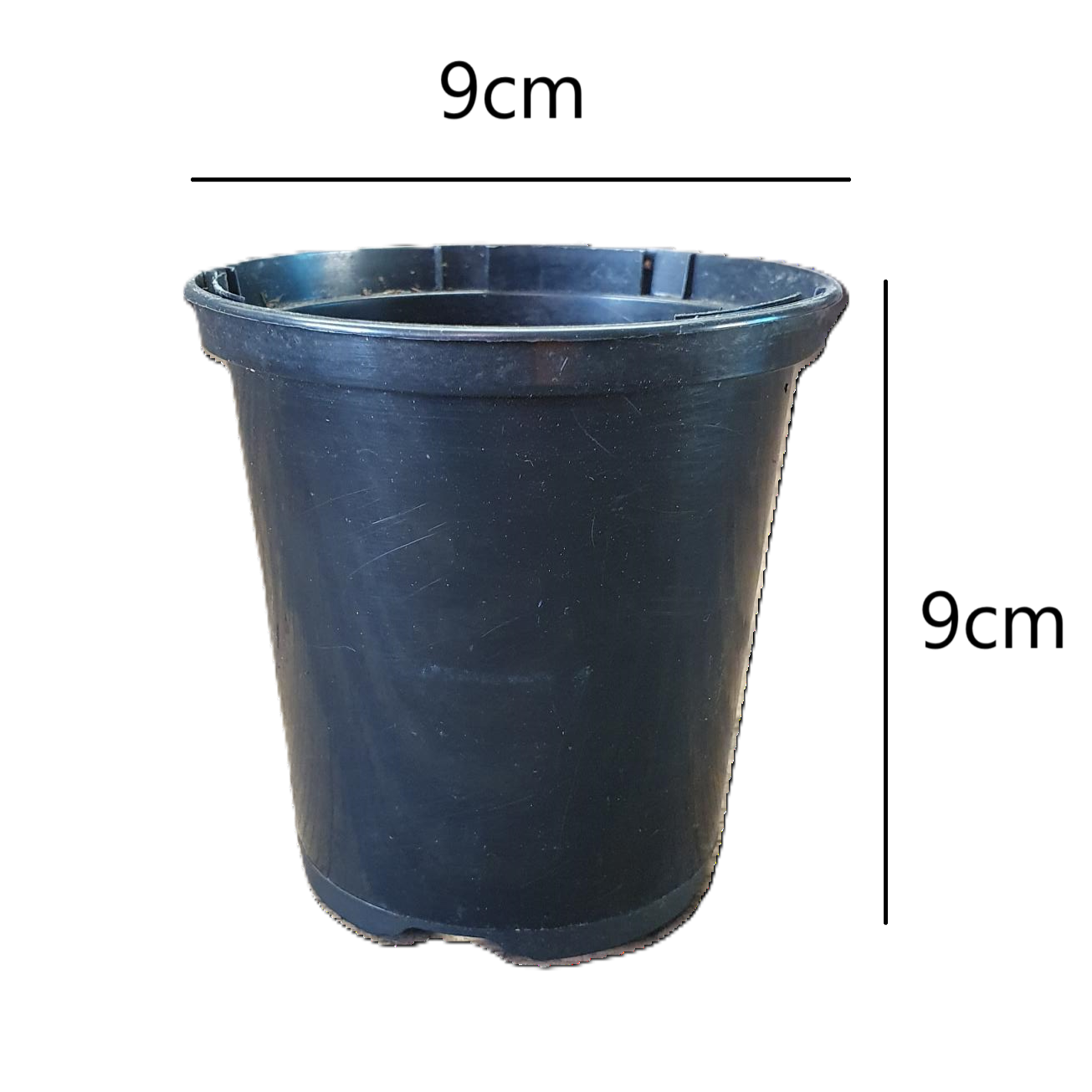 pot with measurements for refence